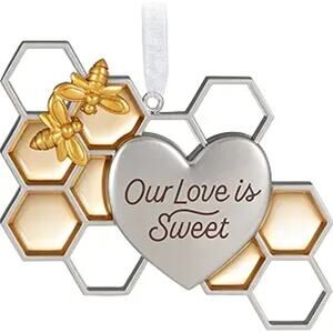 Hallmark Keepsake OUR LOVE IS SWEET Valentine's Day Honeycomb Heart New NIB